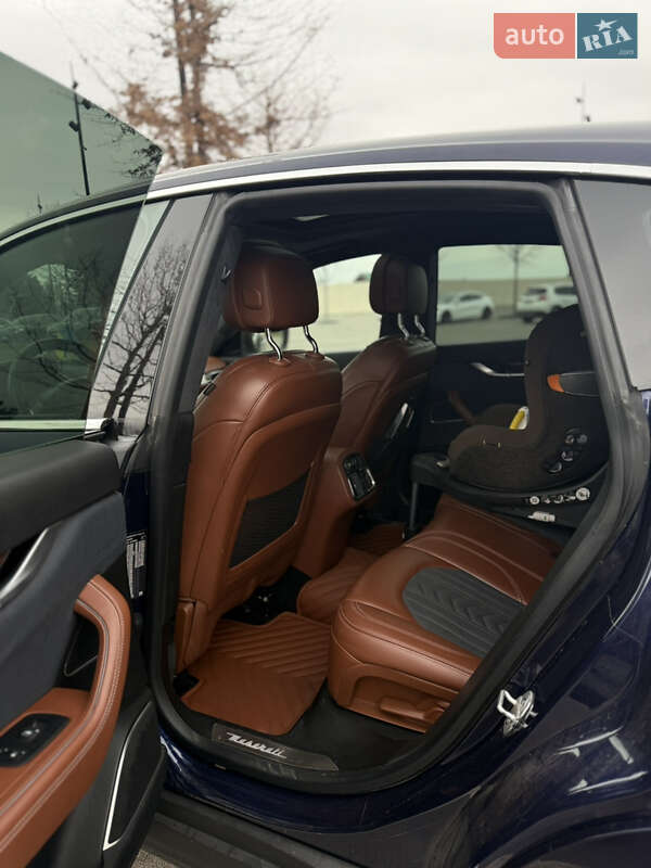 Позашляховик / Кросовер Maserati Levante 2018 в Дніпрі