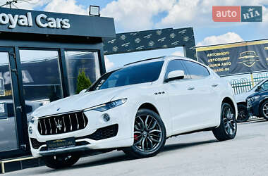 Позашляховик / Кросовер Maserati Levante 2018 в Харкові