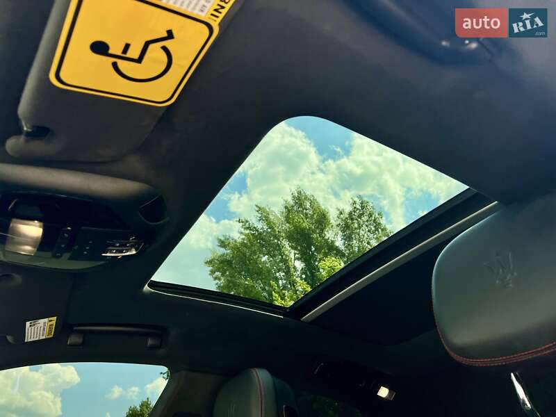 Позашляховик / Кросовер Maserati Levante 2021 в Києві фото 29 Позашляховик / Кросовер Maserati Levante 2021 в Києві