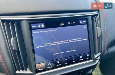 Позашляховик / Кросовер Maserati Levante 2021 в Києві