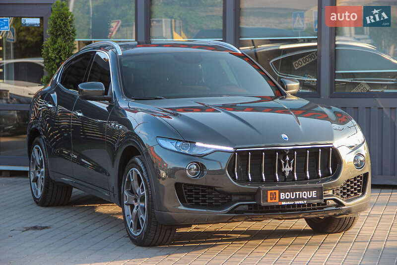 Внедорожник / Кроссовер Maserati Levante 2017 в Одессе
