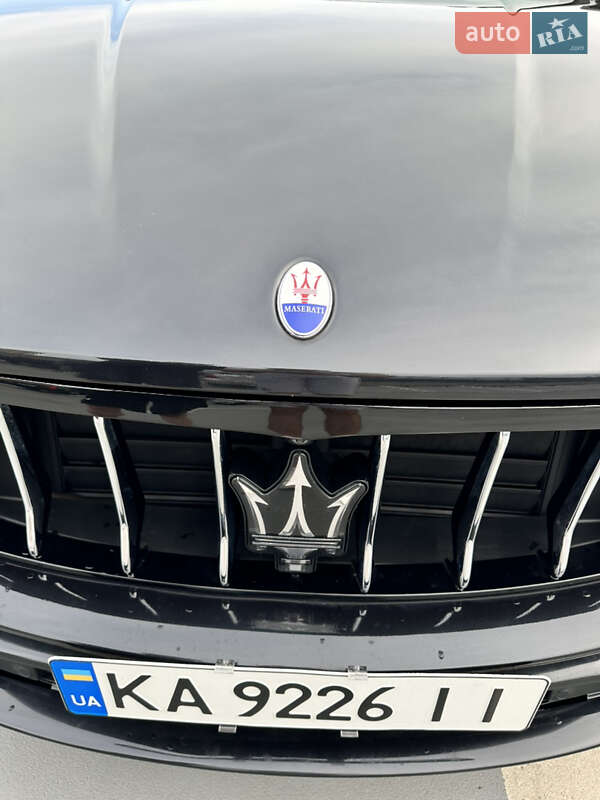 Позашляховик / Кросовер Maserati Levante 2019 в Києві