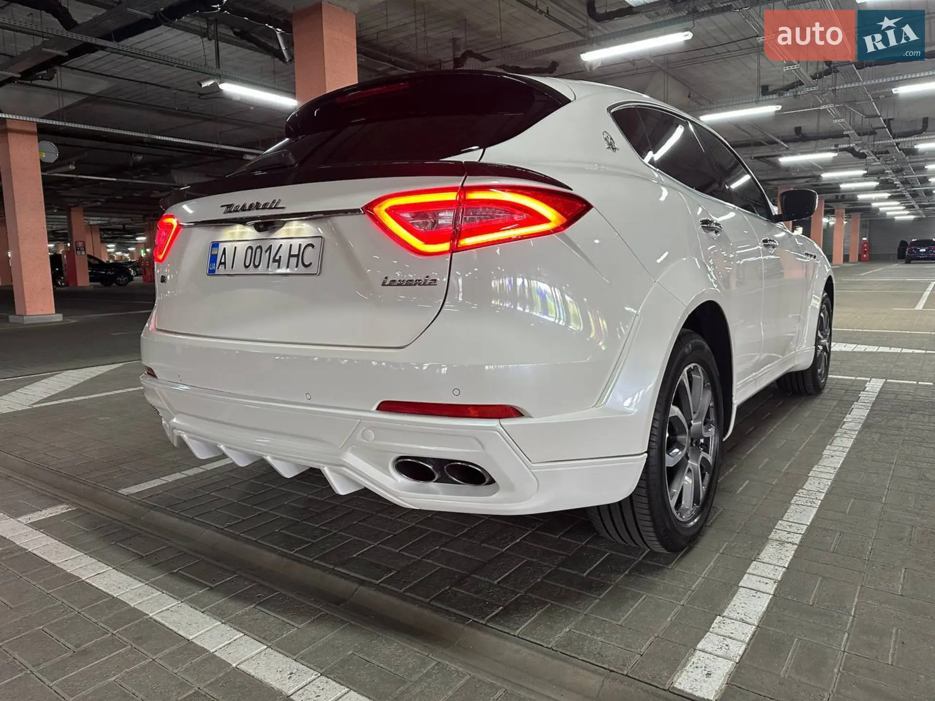 2017 Maserati Levante - мініатюра 15