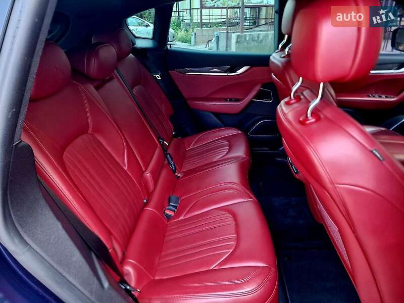 Позашляховик / Кросовер Maserati Levante 2018 в Києві