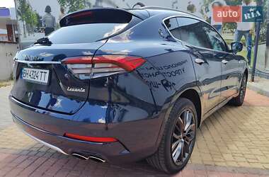 Внедорожник / Кроссовер Maserati Levante 2019 в Одессе