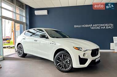 Внедорожник / Кроссовер Maserati Levante 2022 в Чернигове