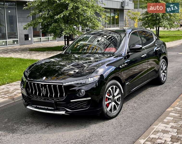 Maserati Levante 2021