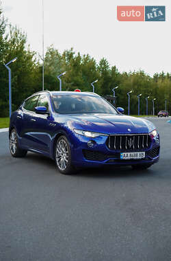 Позашляховик / Кросовер Maserati Levante 2016 в Києві