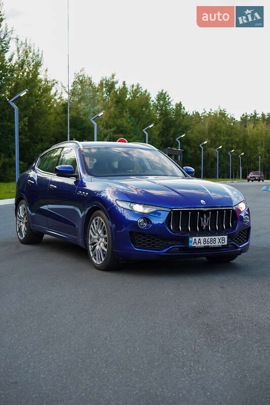 Внедорожник / Кроссовер Maserati Levante 2016 в 