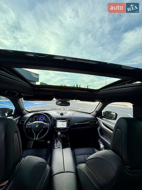 Позашляховик / Кросовер Maserati Levante 2020 в Києві
