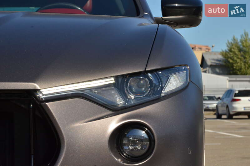 Позашляховик / Кросовер Maserati Levante 2017 в Києві