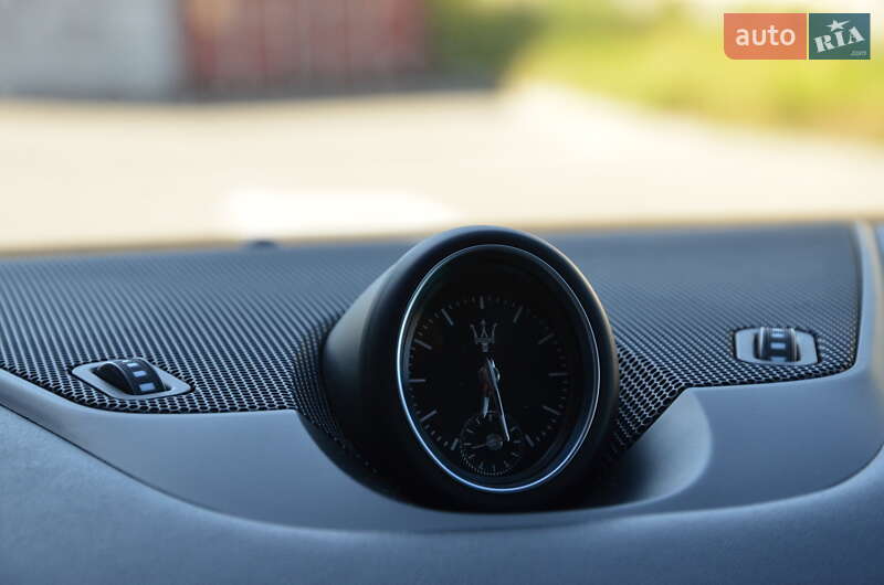 Позашляховик / Кросовер Maserati Levante 2017 в Києві