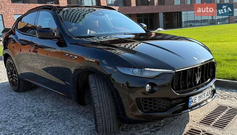 Внедорожник / Кроссовер Maserati Levante 2018 в Днепре фото 4 Внедорожник / Кроссовер Maserati Levante 2018 в Днепре
