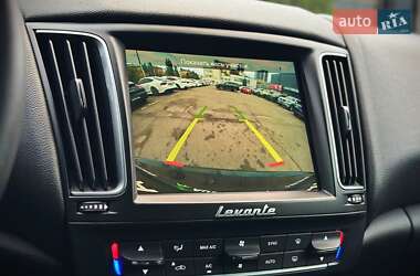 Внедорожник / Кроссовер Maserati Levante 2018 в 