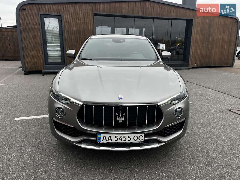 Позашляховик / Кросовер Maserati Levante 2019 в Києві фото 3 Позашляховик / Кросовер Maserati Levante 2019 в Києві