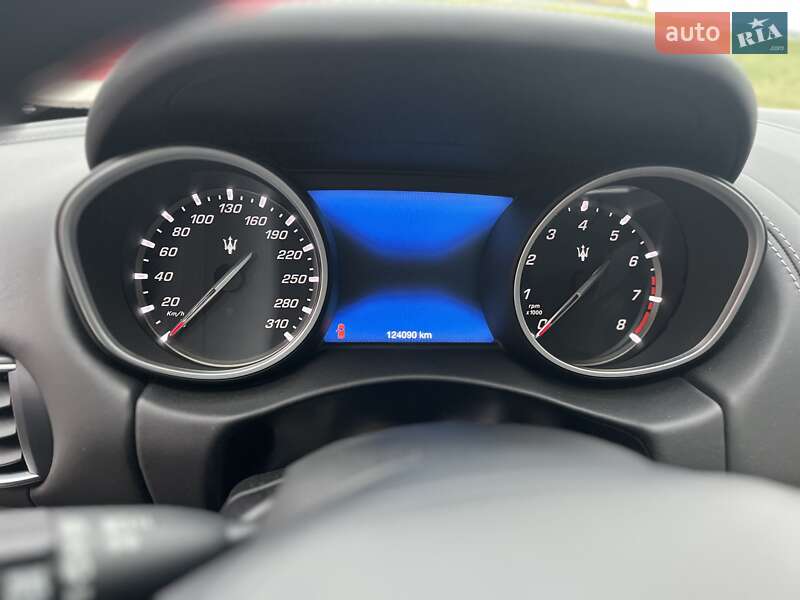 Позашляховик / Кросовер Maserati Levante 2019 в Києві фото 10 Позашляховик / Кросовер Maserati Levante 2019 в Києві