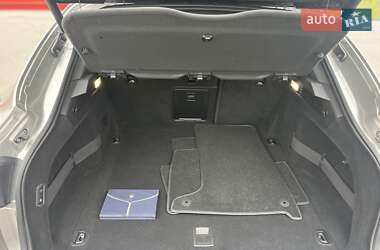 Внедорожник / Кроссовер Maserati Levante 2019 в 