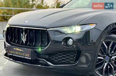 Внедорожник / Кроссовер Maserati Levante 2018 в  фото 8 Внедорожник / Кроссовер Maserati Levante 2018 в