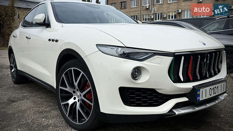 Позашляховик / Кросовер Maserati Levante 2018 в Києві фото 7 Позашляховик / Кросовер Maserati Levante 2018 в Києві