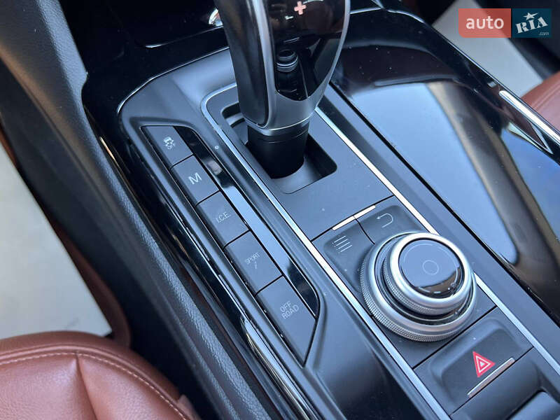 Внедорожник / Кроссовер Maserati Levante 2019 в Житомире