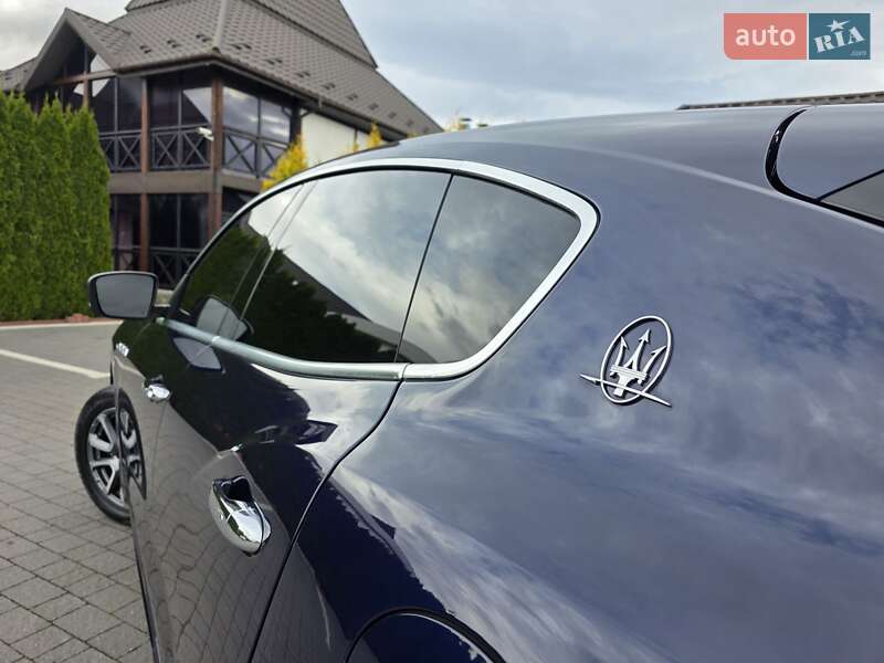 Позашляховик / Кросовер Maserati Levante 2018 в Львові