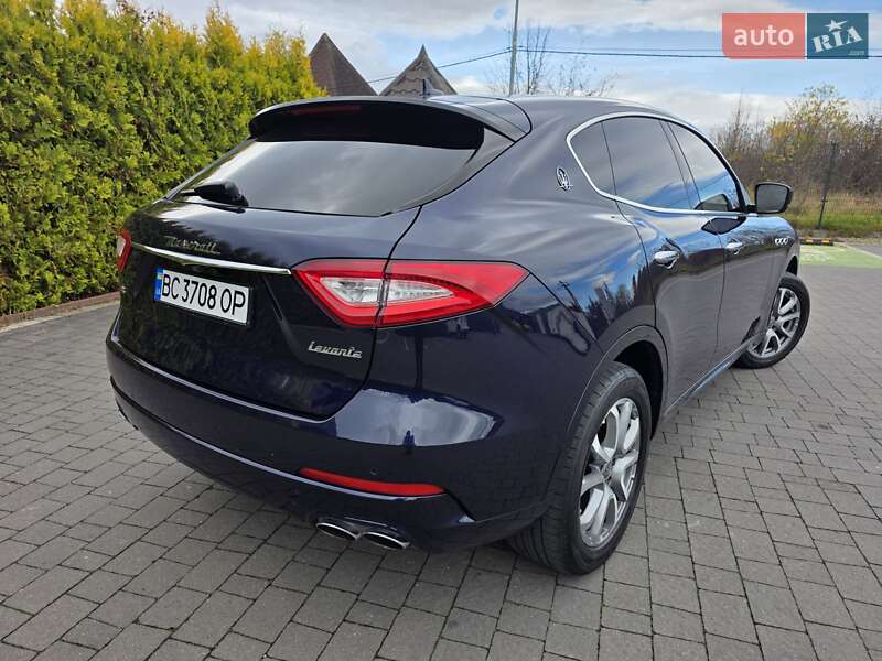 Позашляховик / Кросовер Maserati Levante 2018 в Львові