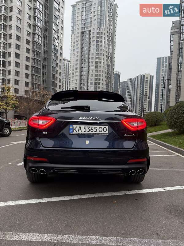 Позашляховик / Кросовер Maserati Levante 2019 в Києві