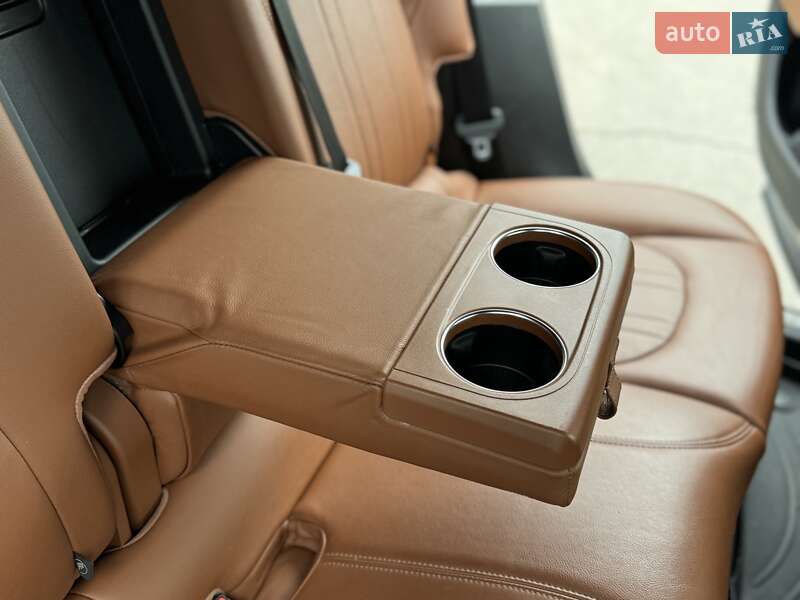 Позашляховик / Кросовер Maserati Levante 2017 в Києві