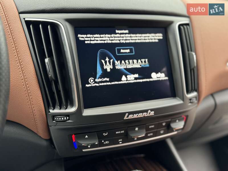 Позашляховик / Кросовер Maserati Levante 2017 в Києві