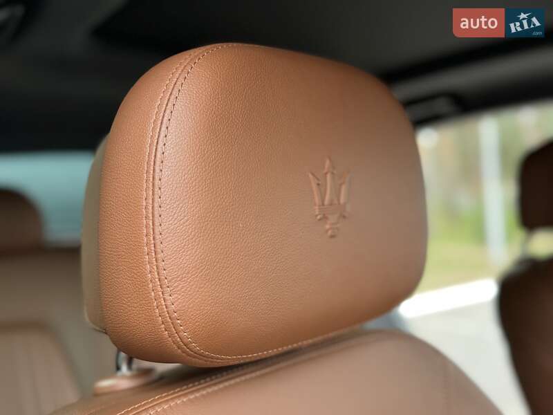 Позашляховик / Кросовер Maserati Levante 2017 в Києві