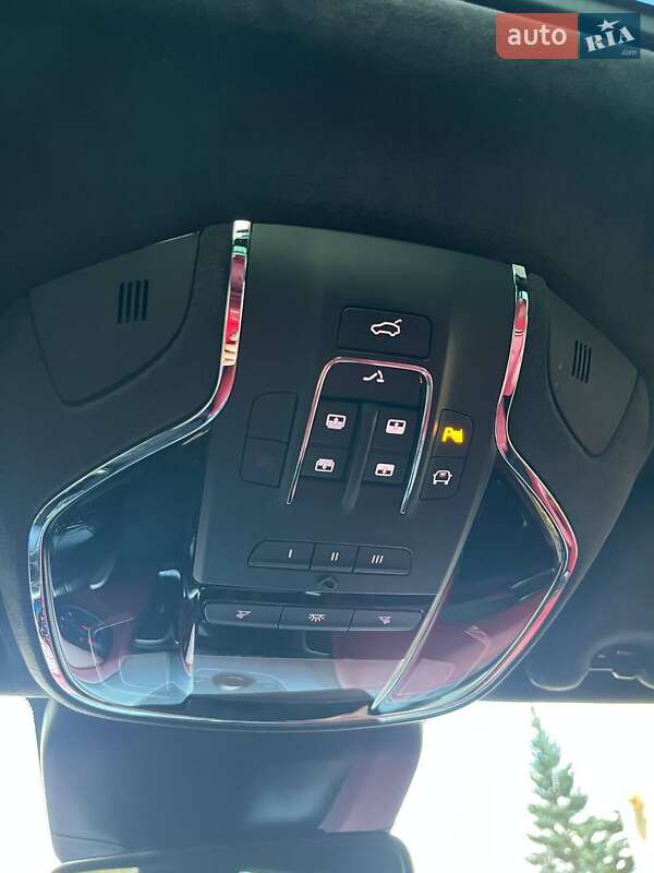 Позашляховик / Кросовер Maserati Levante 2016 в Києві