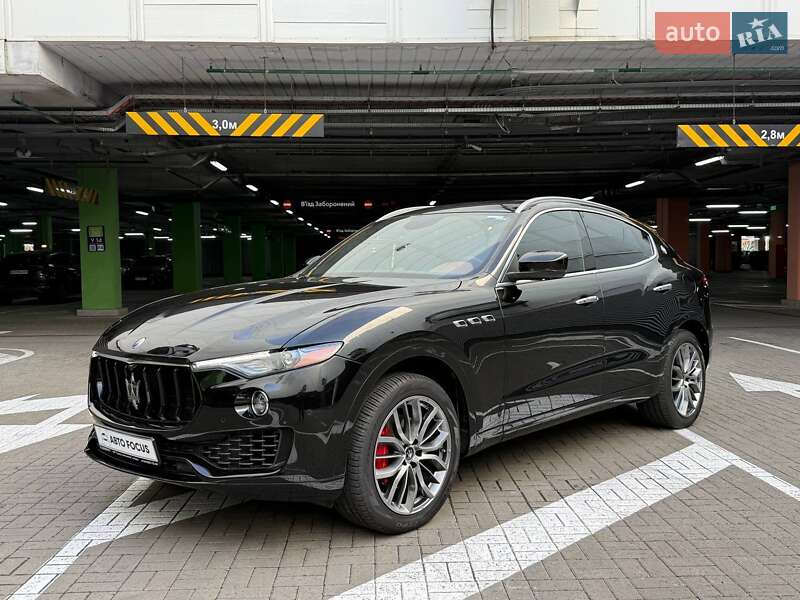 Внедорожник / Кроссовер Maserati Levante 2018 в Киеве
