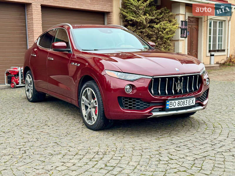 Внедорожник / Кроссовер Maserati Levante 2016 в Киеве фото 2 Внедорожник / Кроссовер Maserati Levante 2016 в Киеве