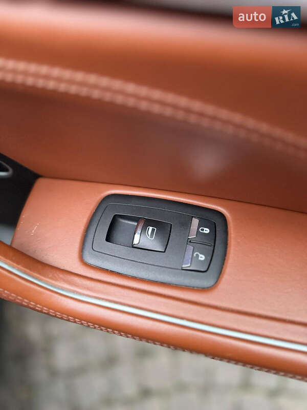 Внедорожник / Кроссовер Maserati Levante 2016 в Киеве фото 18 Внедорожник / Кроссовер Maserati Levante 2016 в Киеве