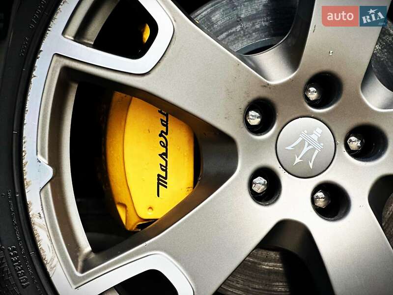 Внедорожник / Кроссовер Maserati Levante 2018 в Киеве фото 10 Внедорожник / Кроссовер Maserati Levante 2018 в Киеве