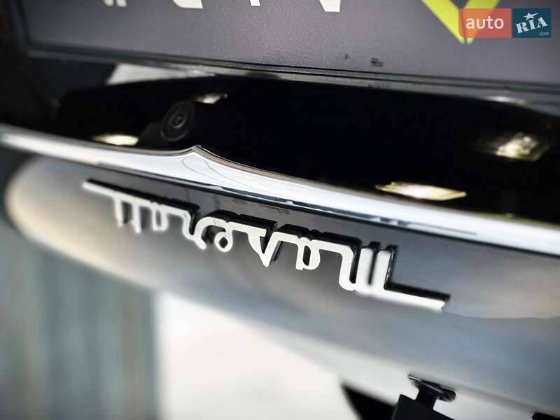 Внедорожник / Кроссовер Maserati Levante 2018 в Киеве фото 25 Внедорожник / Кроссовер Maserati Levante 2018 в Киеве