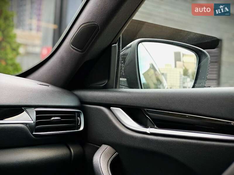 Внедорожник / Кроссовер Maserati Levante 2018 в Киеве фото 44 Внедорожник / Кроссовер Maserati Levante 2018 в Киеве