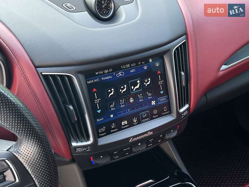 Внедорожник / Кроссовер Maserati Levante 2018 в Киеве