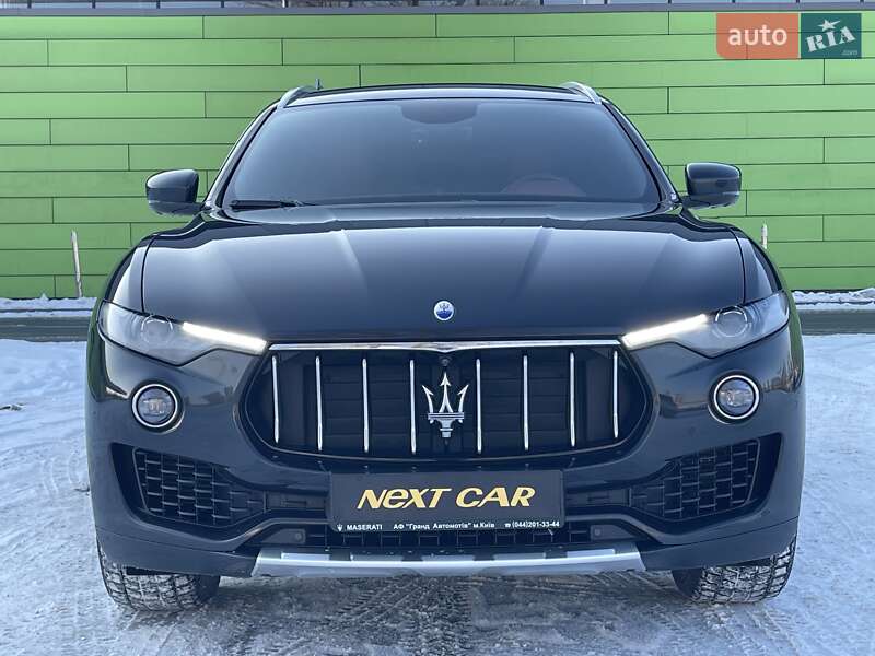 Внедорожник / Кроссовер Maserati Levante 2018 в Киеве
