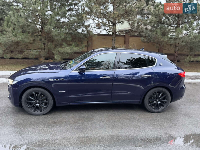 Внедорожник / Кроссовер Maserati Levante 2018 в Днепре фото 10 Внедорожник / Кроссовер Maserati Levante 2018 в Днепре