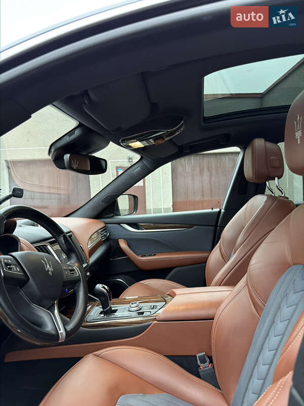 Внедорожник / Кроссовер Maserati Levante 2018 в Днепре фото 18 Внедорожник / Кроссовер Maserati Levante 2018 в Днепре
