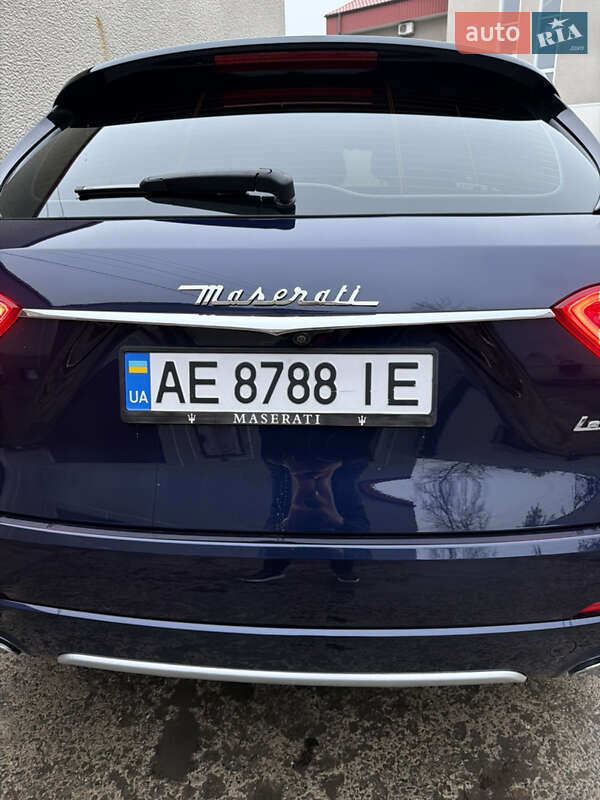 Внедорожник / Кроссовер Maserati Levante 2018 в Днепре фото 55 Внедорожник / Кроссовер Maserati Levante 2018 в Днепре