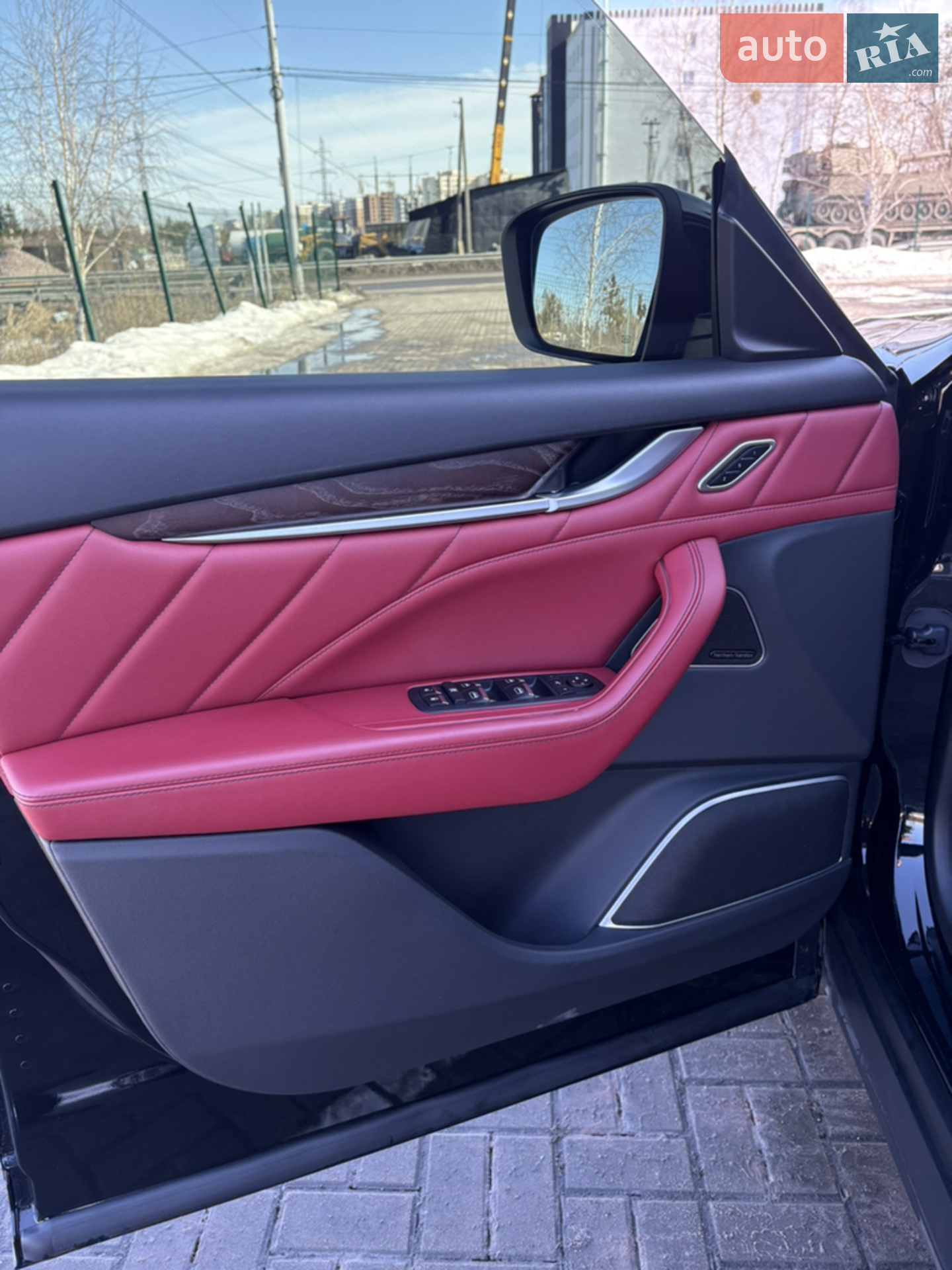 2021 Maserati Levante - мініатюра 8