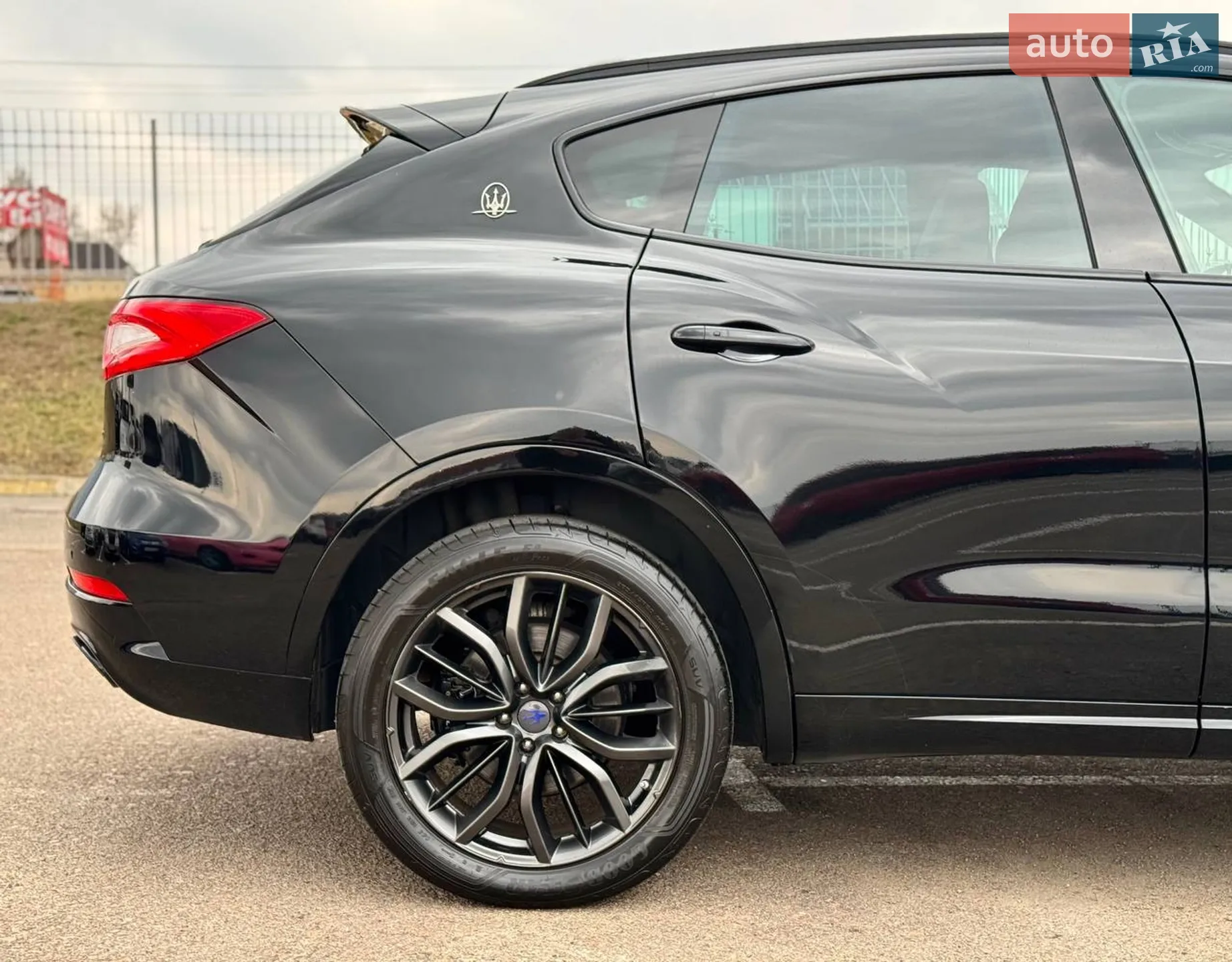 2018 Maserati Levante - мініатюра 12