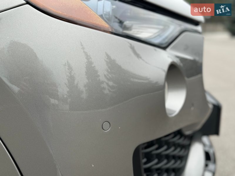 Позашляховик / Кросовер Maserati Levante 2017 в Києві