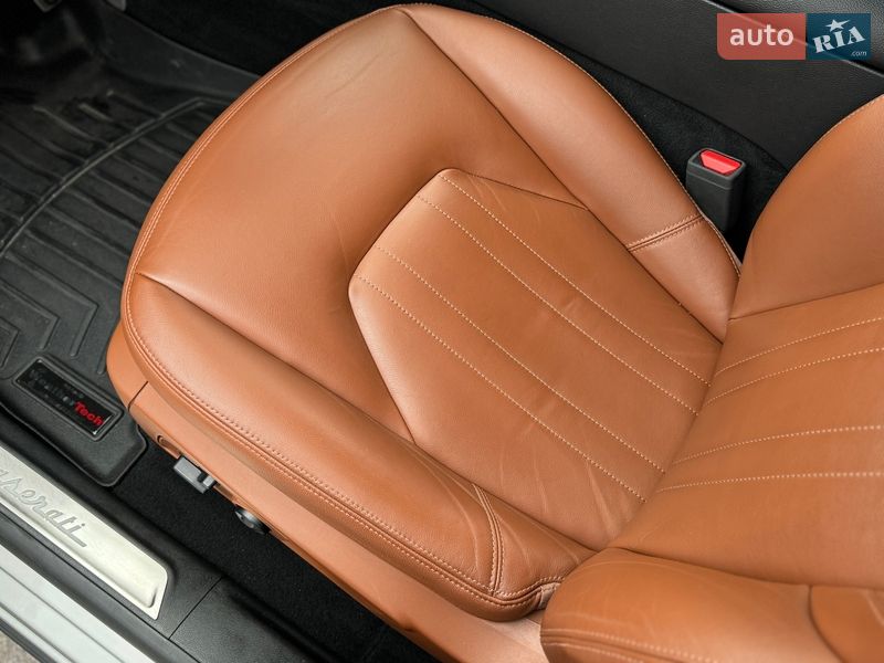 Позашляховик / Кросовер Maserati Levante 2017 в Києві