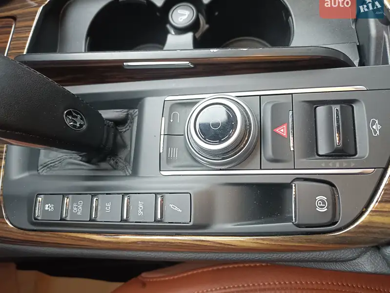 Maserati Levante 2019 VIN ZN661XUS3LX342337 фото оголошення 34 з 94