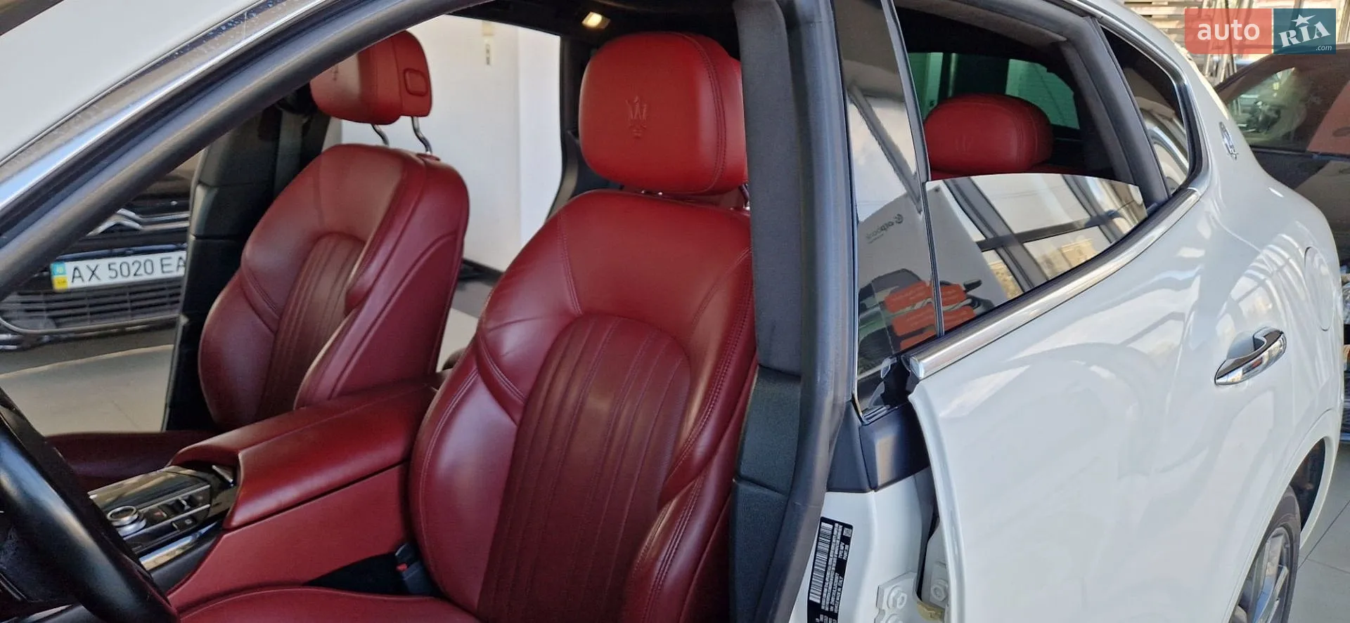 2018 Maserati Levante - мініатюра 21