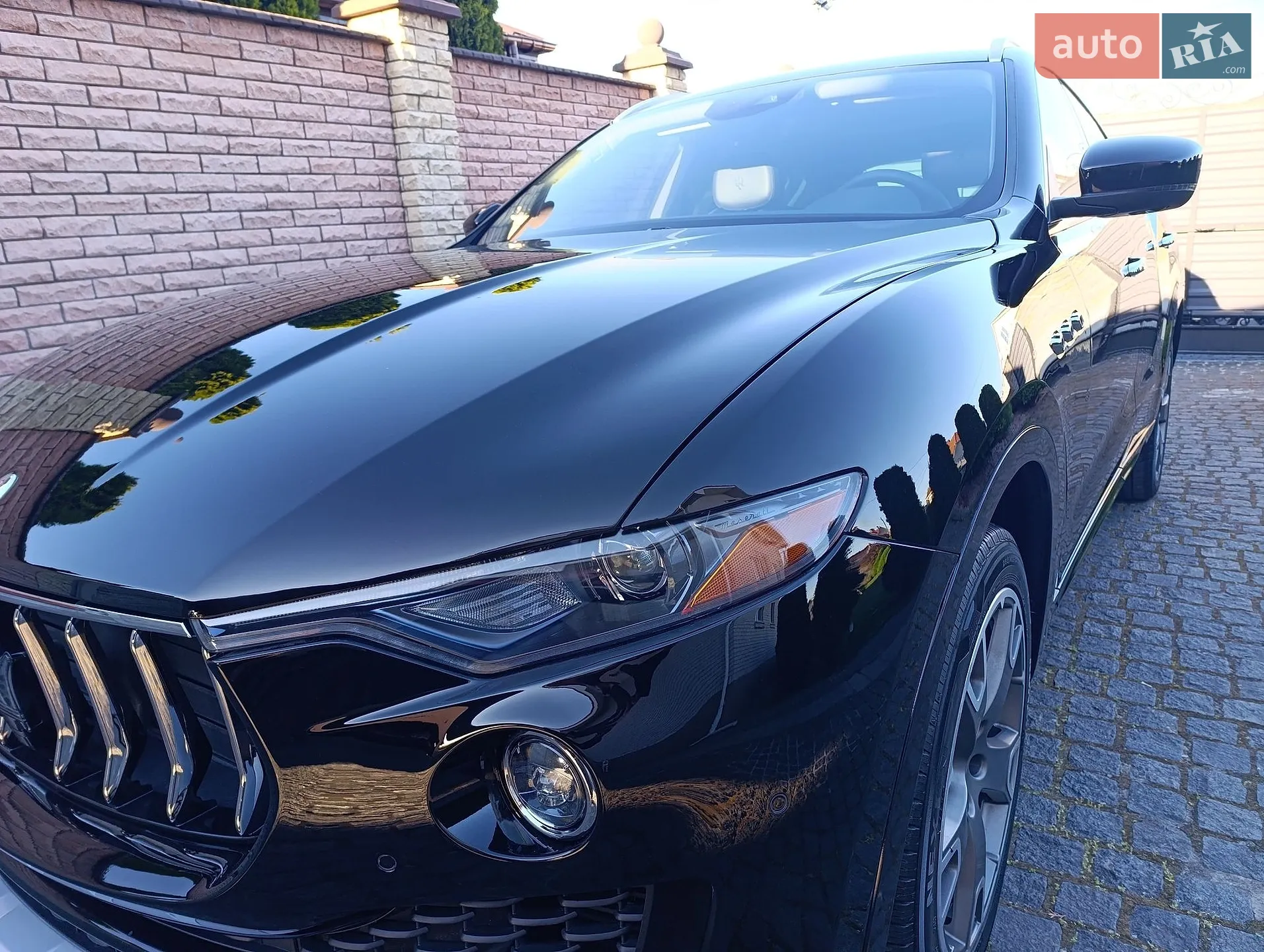 2017 Maserati Levante - мініатюра 3