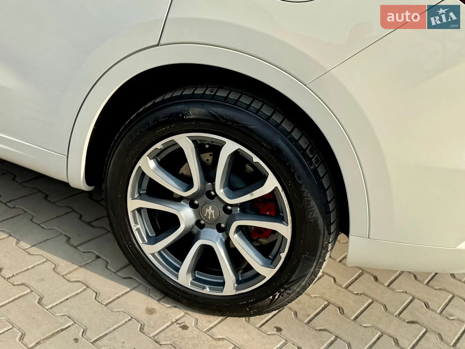 2017 Maserati Levante - мініатюра 26